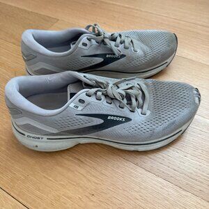 Brooks Ghost 15 Grey sz 9